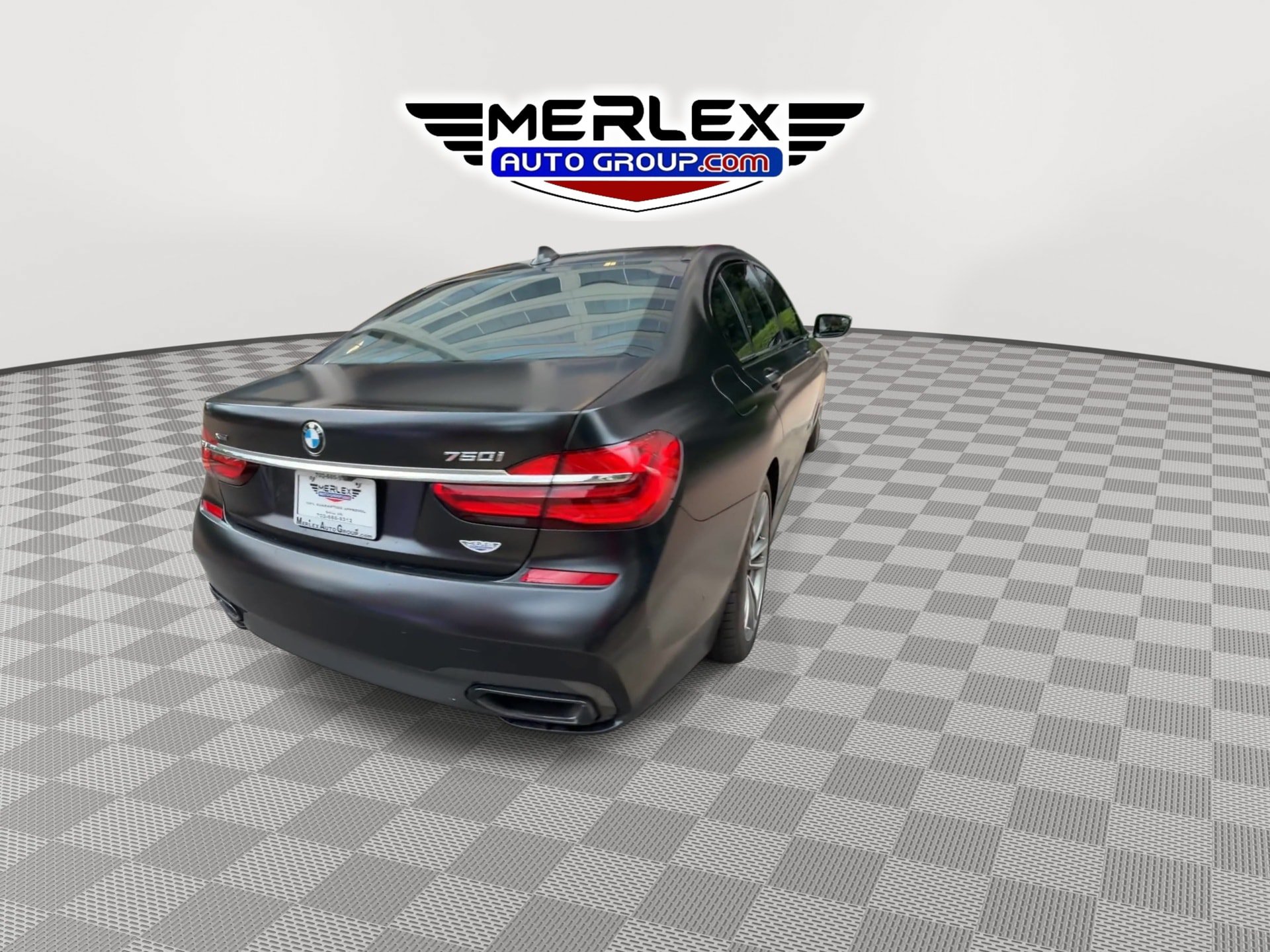 Used 2019 BMW 750i xDrive AWD/4WD image 7