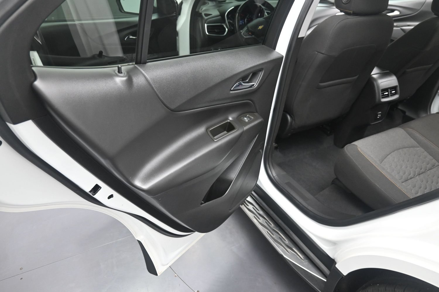 Used 2020 Chevrolet Equinox LT AWD/4WD image 34