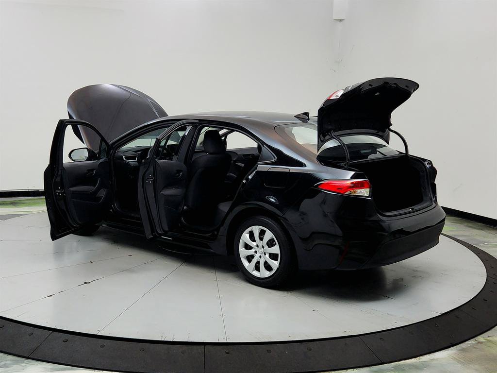 Used 2026 Toyota Corolla LE FWD image 12