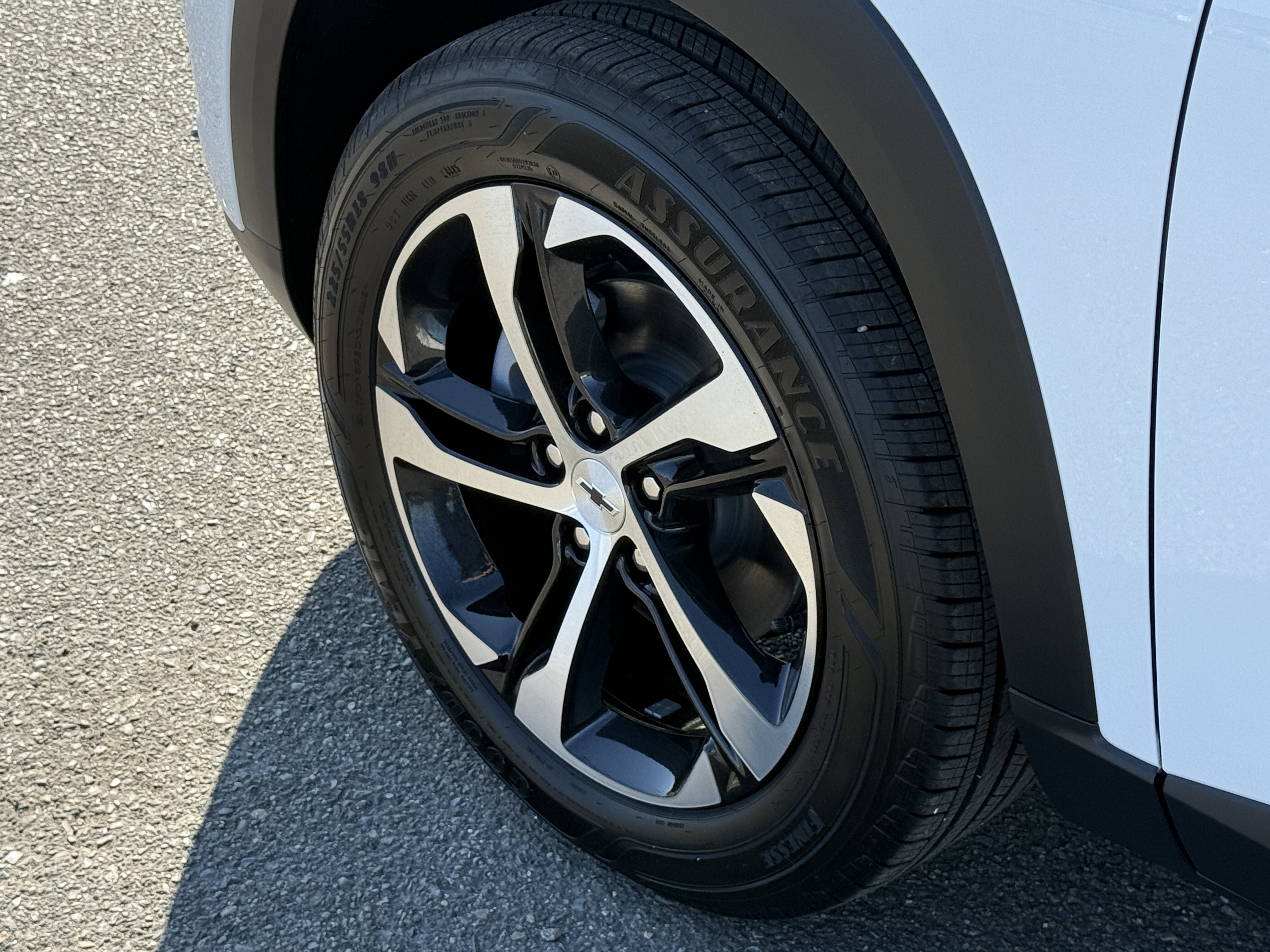 New 2026 Chevrolet Trax RS w/ Driver Confidence Package FWD image 30