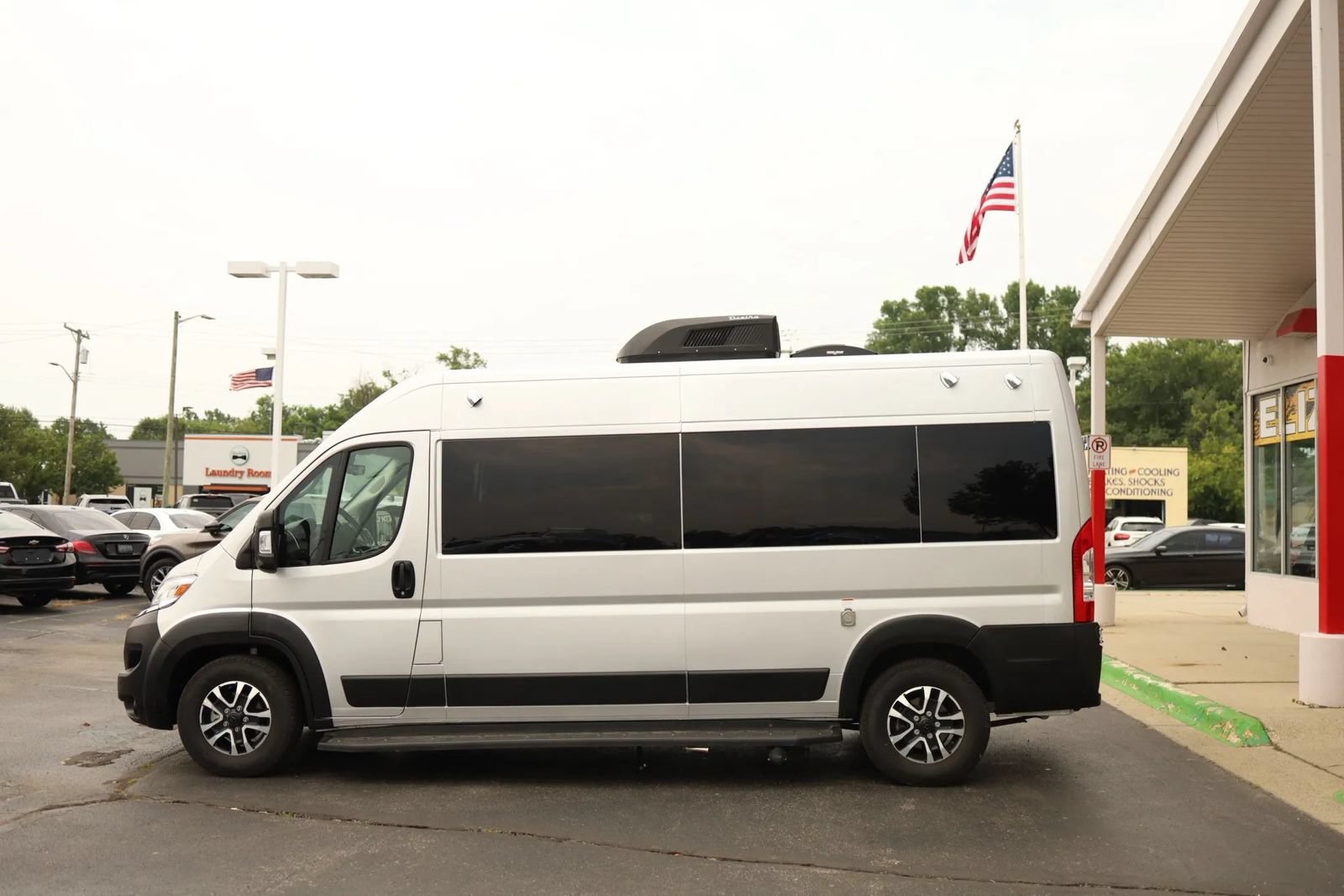 Used 2024 RAM ProMaster 3500 w/ Leather Interior Group FWD image 8