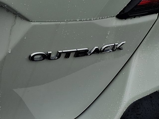 Used 2023 Subaru Outback Limited image 34