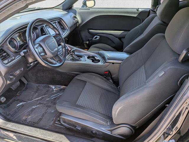 Used 2017 Dodge Challenger SXT image 16