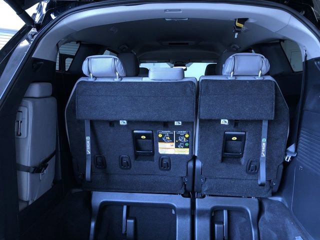 Used 2026 Toyota Sienna LE FWD image 34