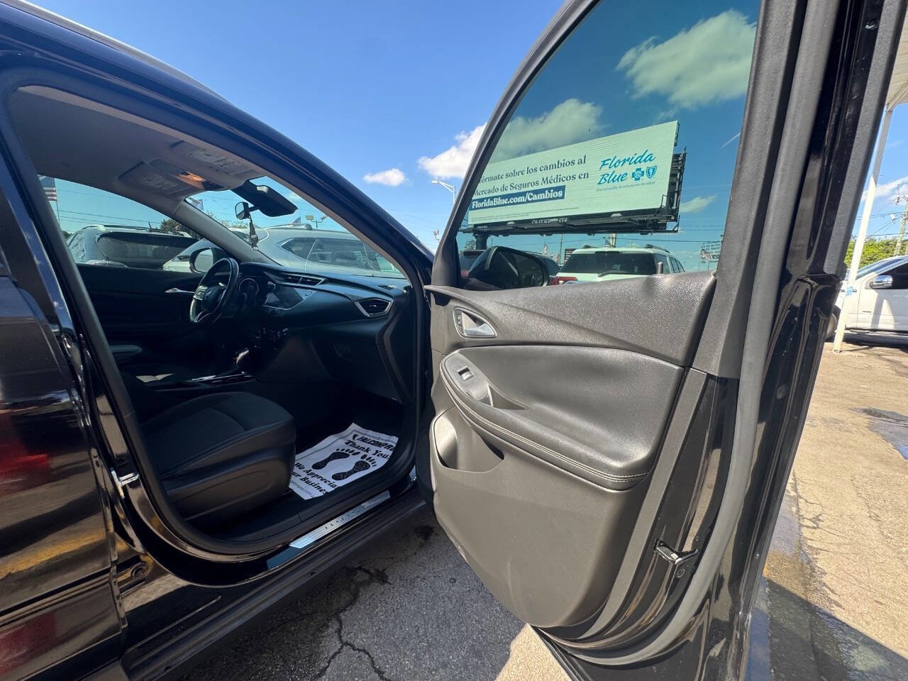 Used 2021 Buick Encore GX Select image 19