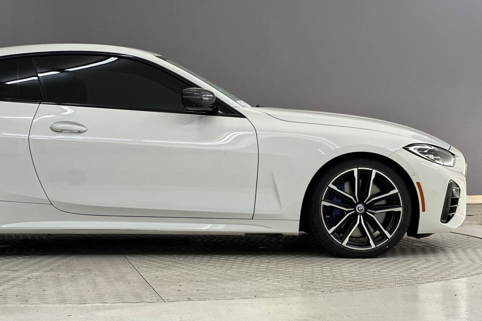 Used 2023 BMW M440i M440i w/ M Carbon Exterior Package image 35