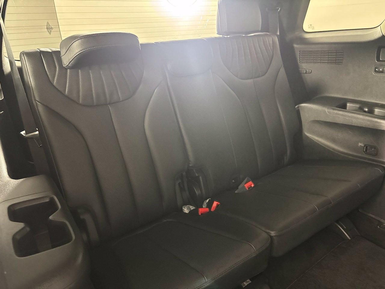 Used 2023 Hyundai Palisade Limited AWD/4WD image 30