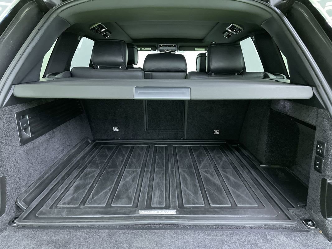 Used 2020 Land Rover Range Rover HSE image 29