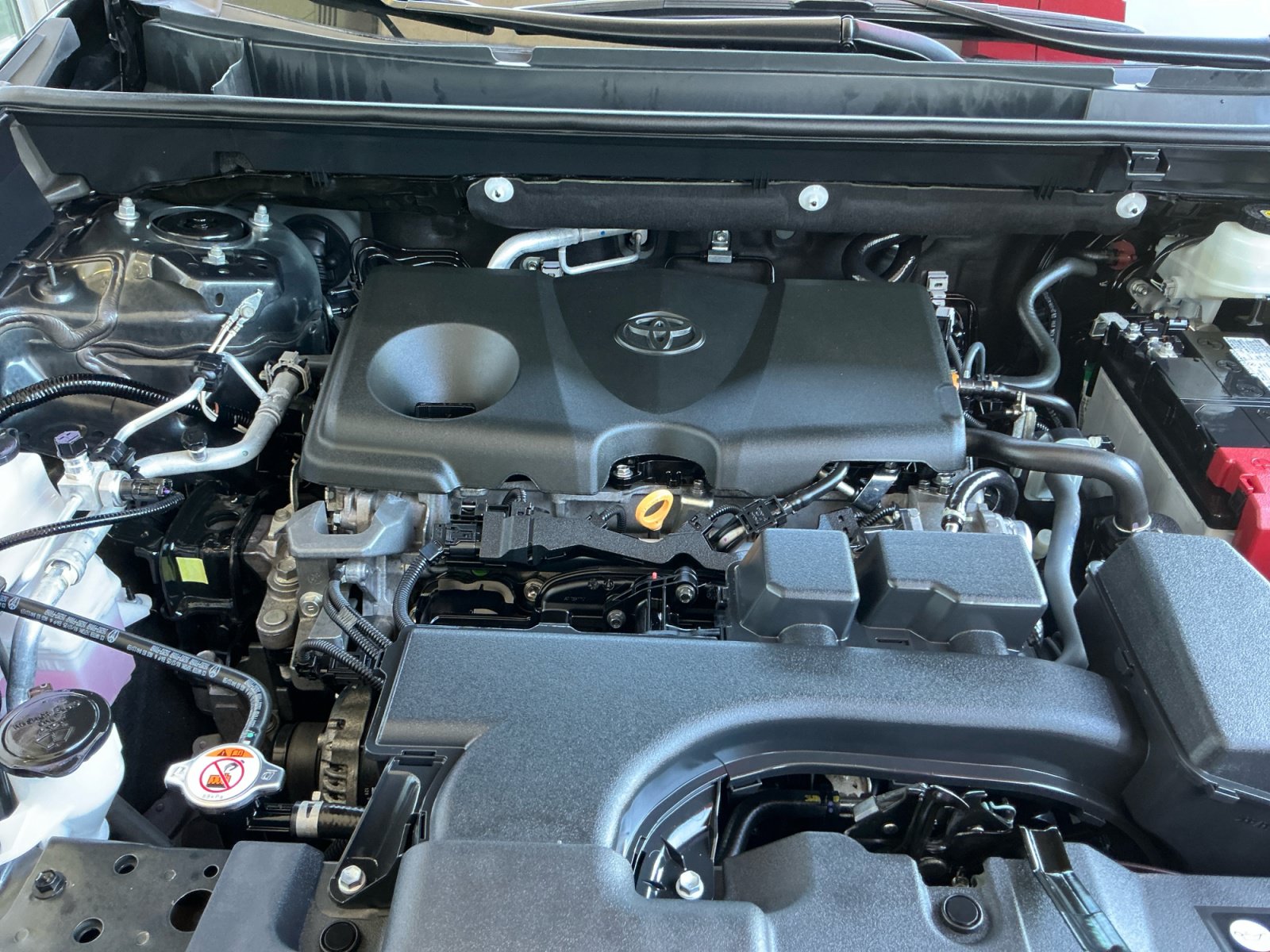 Certified 2025 Toyota RAV4 LE AWD/4WD image 21