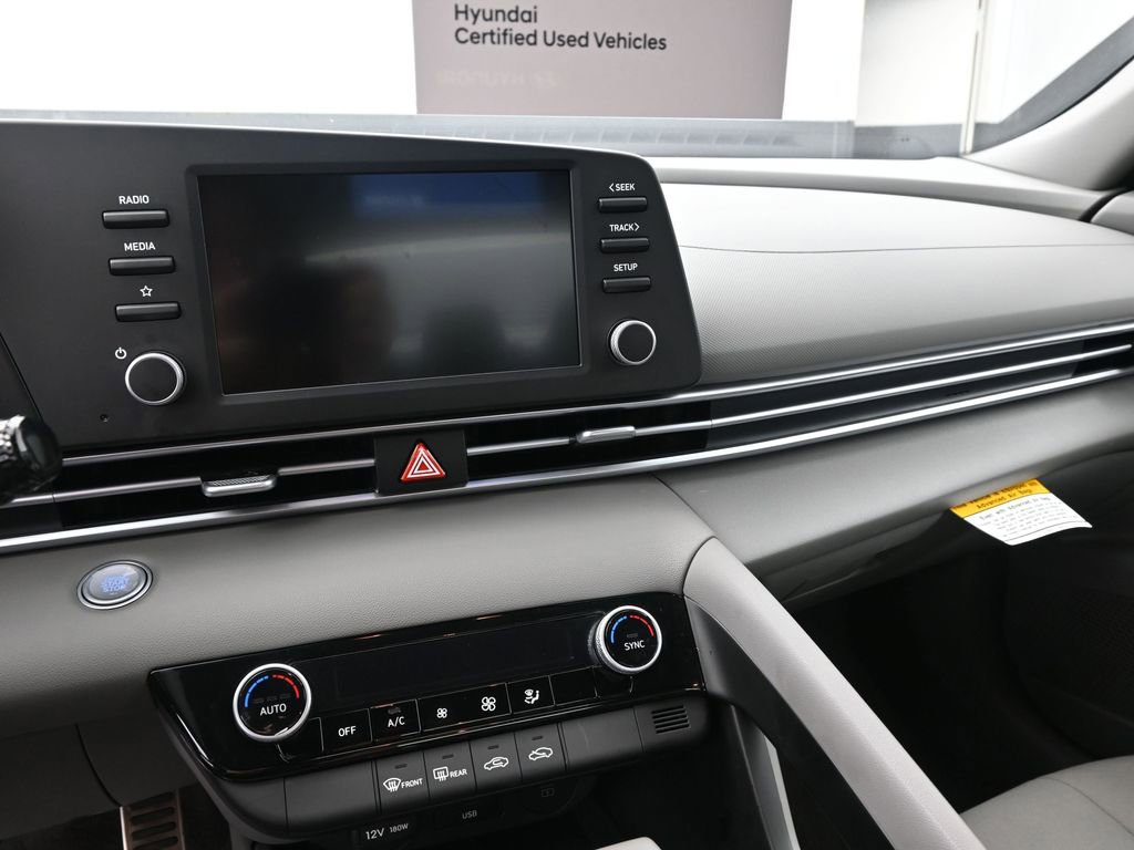 Certified 2026 Hyundai Elantra Sport w/ Cargo Package image 18