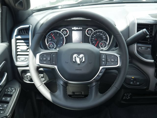 New 2026 RAM 2500 Big Horn w/ Night Edition AWD/4WD image 15