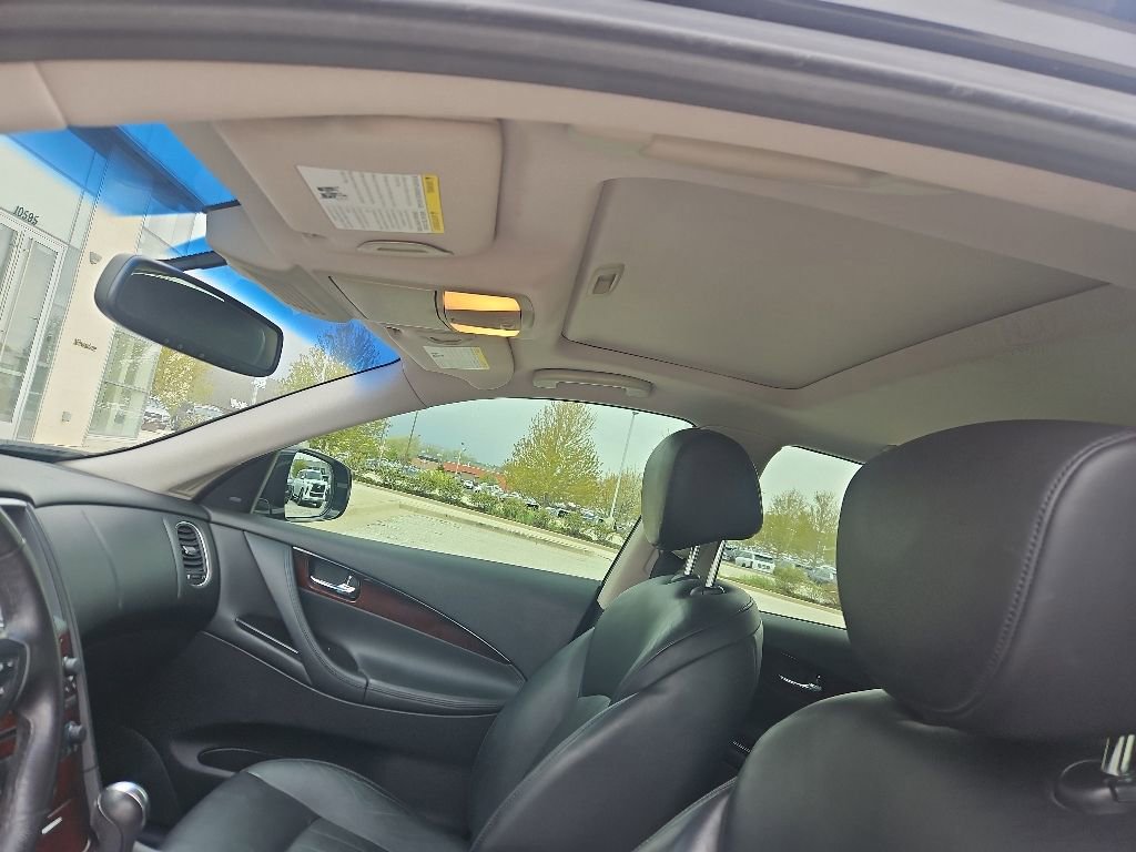 Used 2016 INFINITI QX50 AWD w/ Technology Package image 16