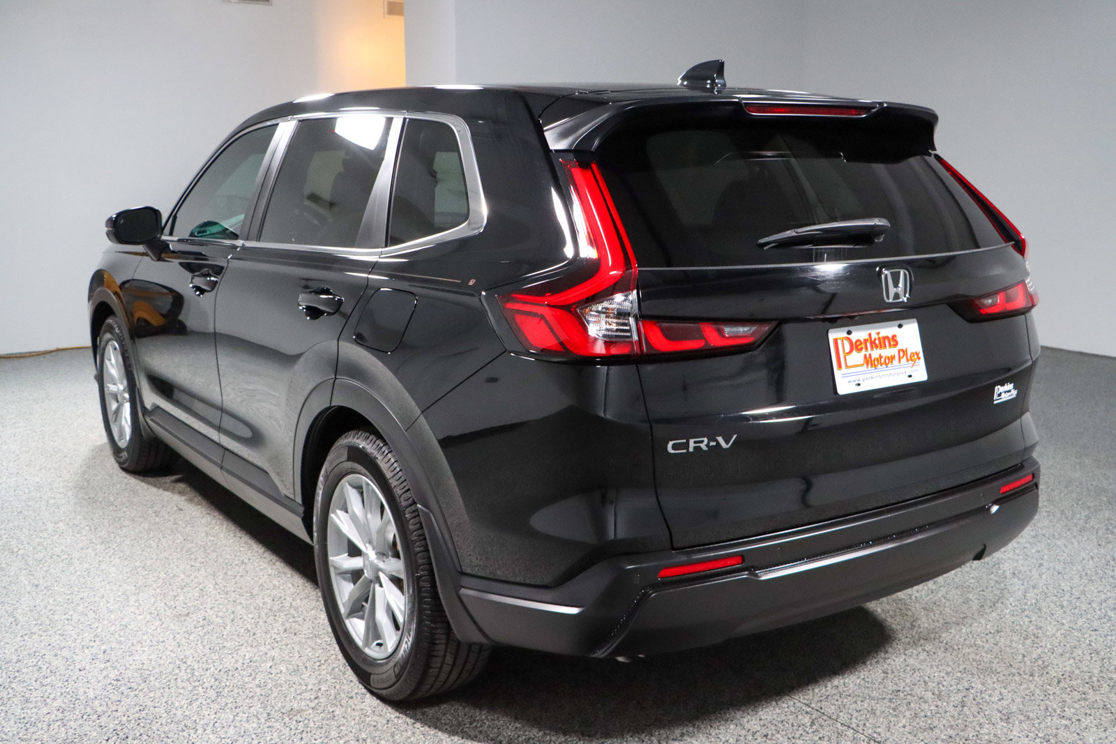 Used 2023 Honda CR-V EX-L image 9