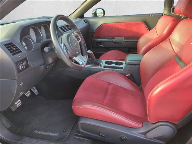 Used 2013 Dodge Challenger SRT8 w/ Premium Sound Group image 12