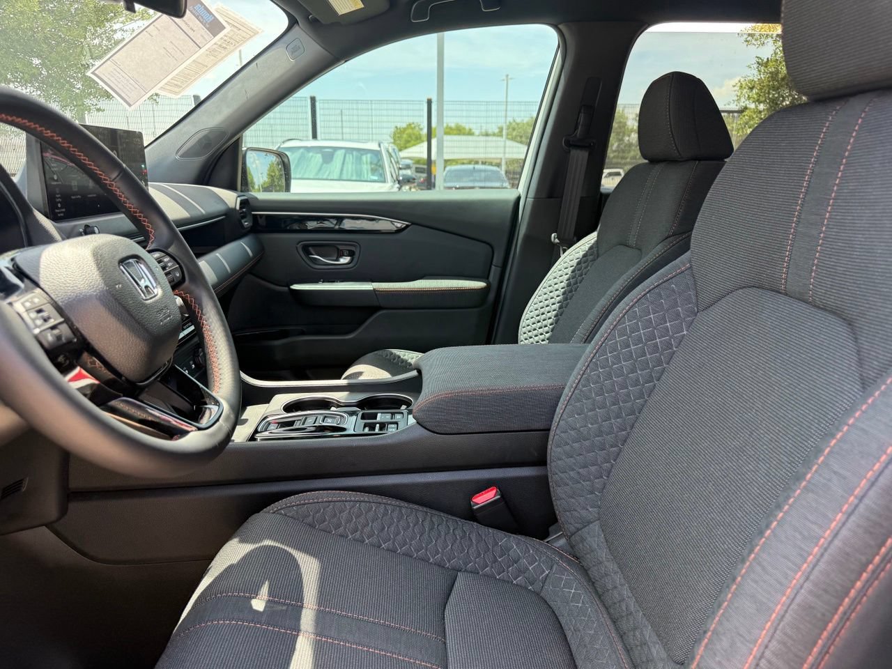 Used 2026 Honda Pilot Sport image 10