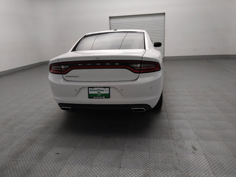 Used 2022 Dodge Charger SXT w/ Cold Weather Package RWD image 7