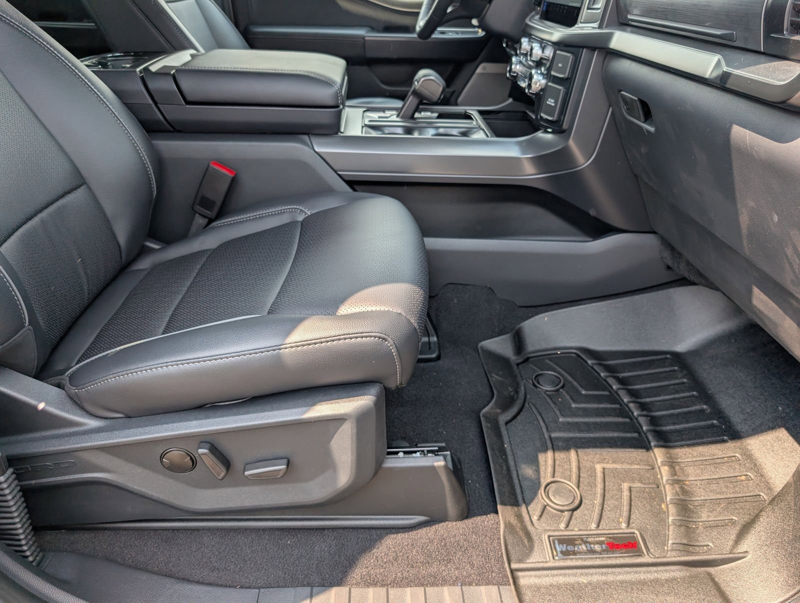 New 2026 Ford F150 Lariat w/ FX4 Off-Road Package image 31