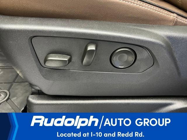 Used 2025 Chevrolet Tahoe High Country image 12