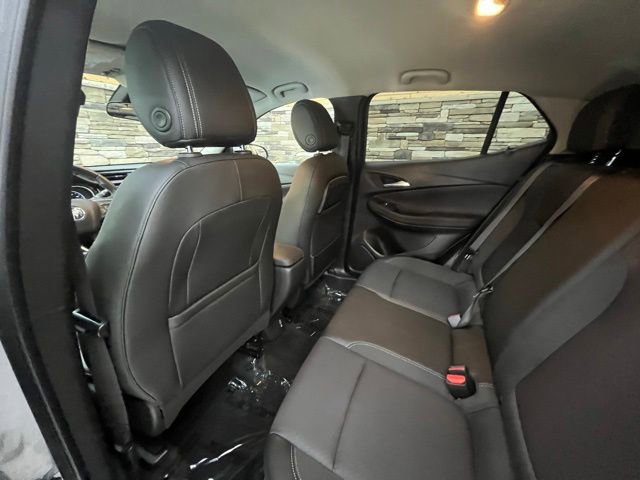 Used 2023 Buick Encore GX Preferred w/ Cold Weather Comfort Package AWD/4WD image 27