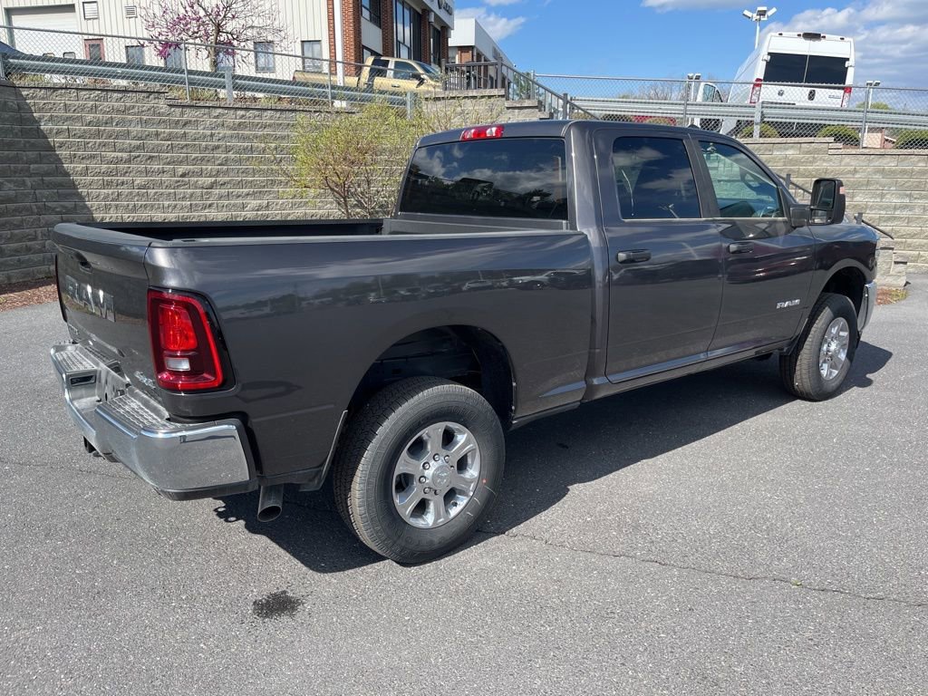 New 2026 RAM 2500 Big Horn AWD/4WD image 9