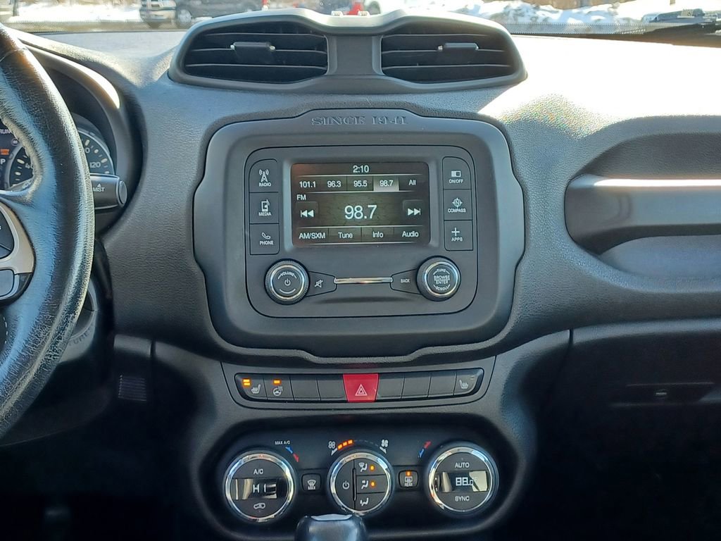 Used 2016 Jeep Renegade Limited AWD/4WD image 26
