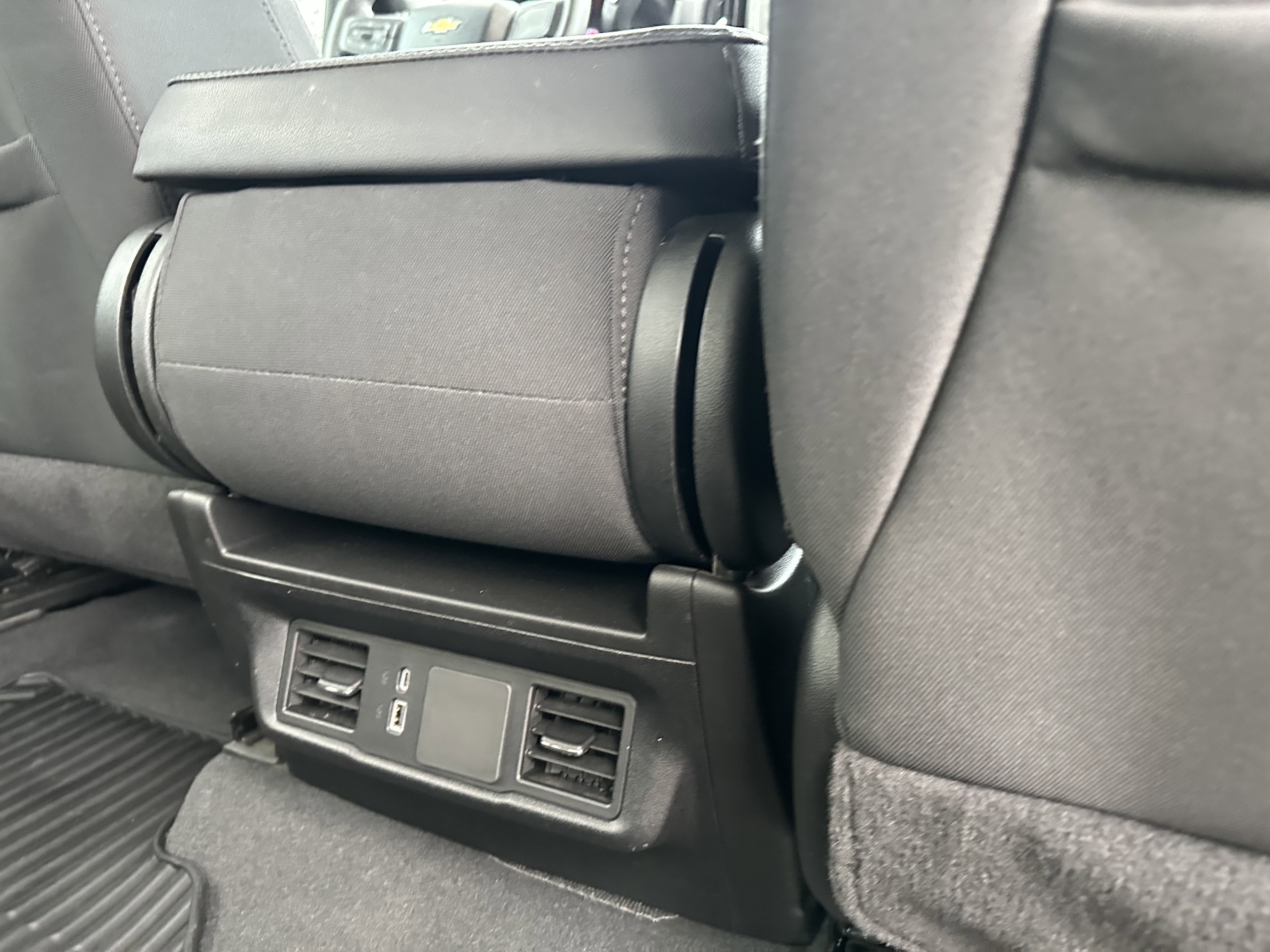 Certified 2024 Chevrolet Silverado 2500 Custom w/ Custom Convenience Package image 30