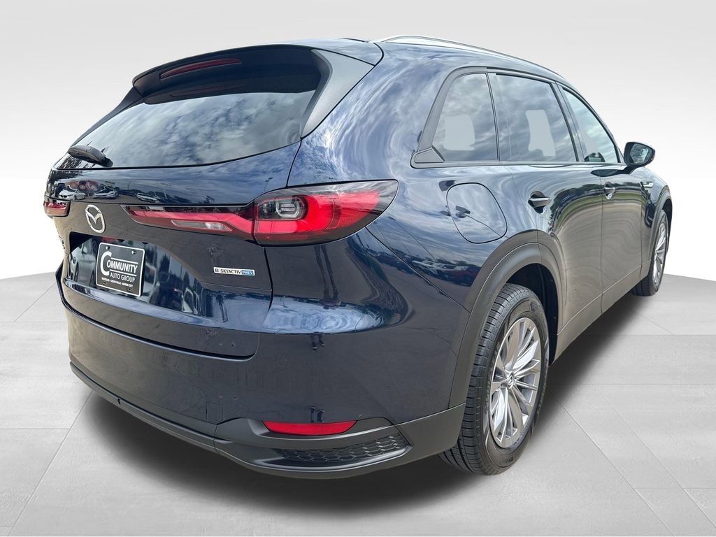 Used 2024 MAZDA CX-90 Plug-In Hybrid w/ Preferred AWD/4WD image 5