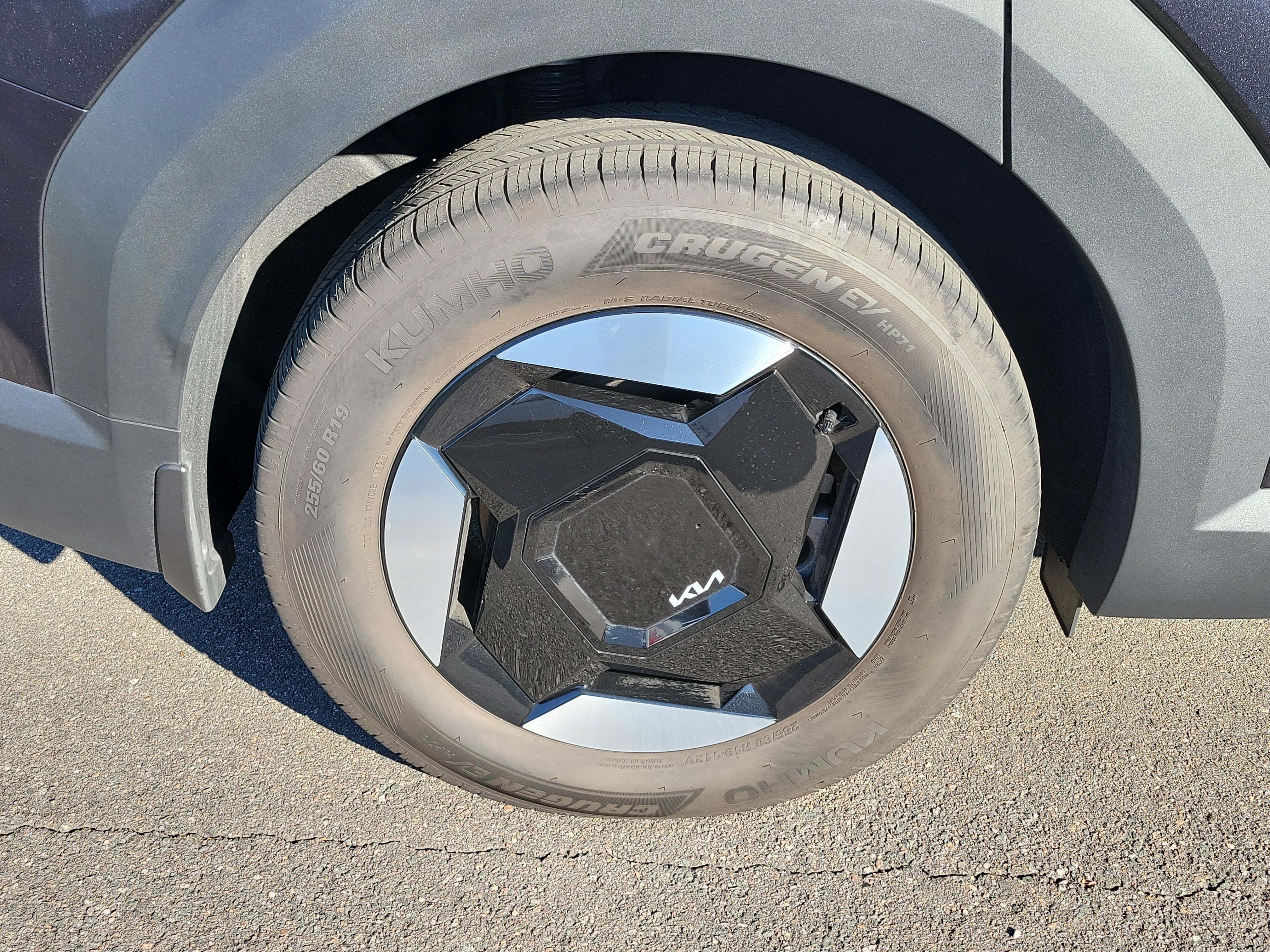 Certified 2026 Kia EV9 Light image 42