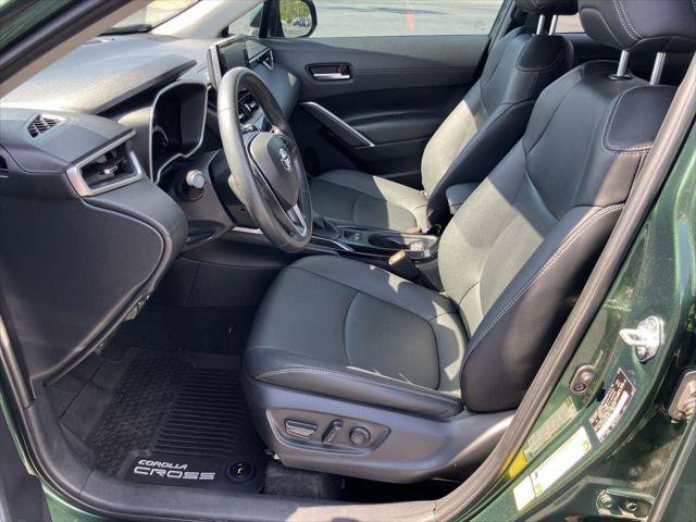 Certified 2022 Toyota Corolla Cross XLE FWD image 12