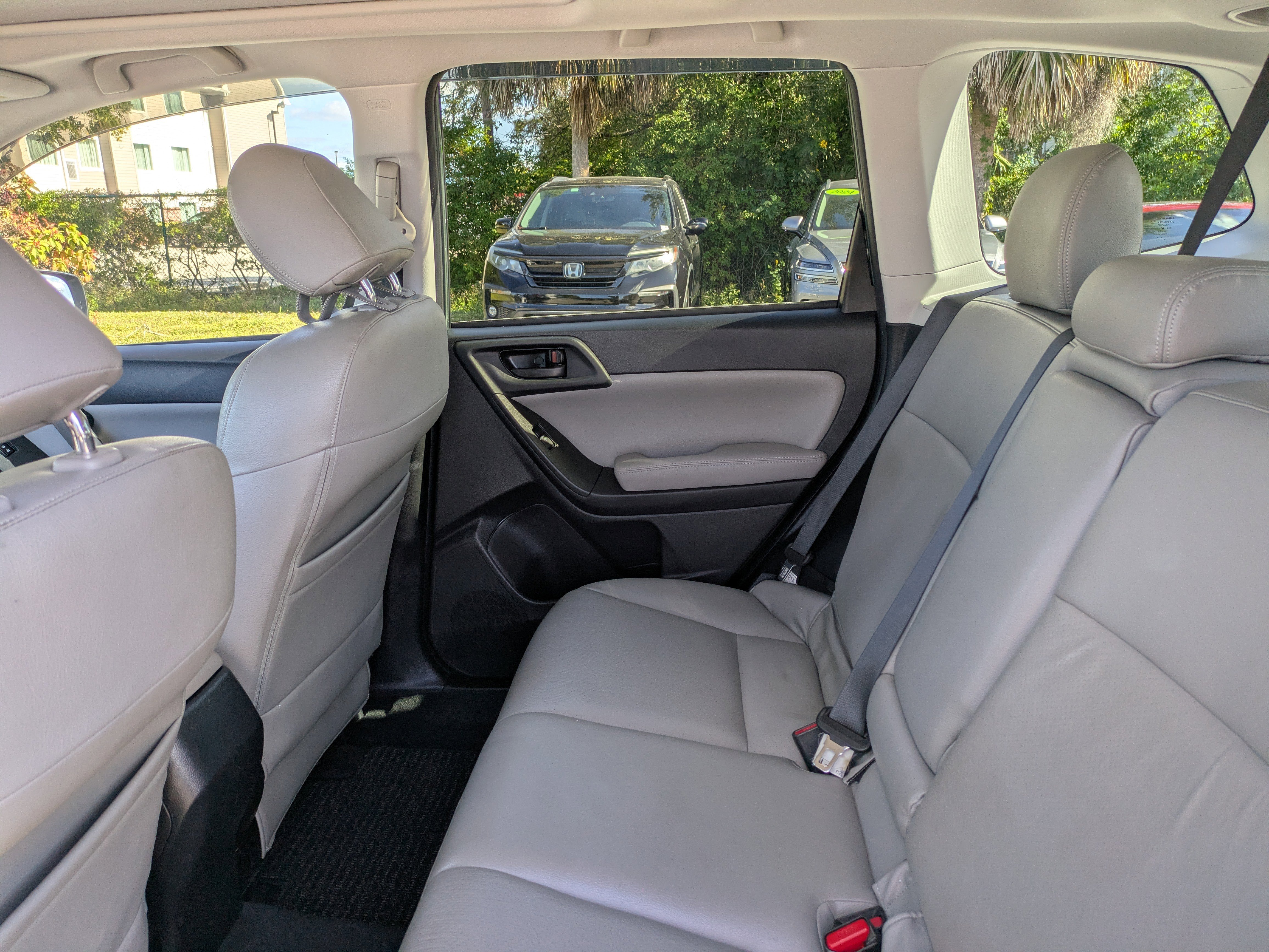 Used 2017 Subaru Forester 2.5i Premium w/ Popular Package #1A image 14