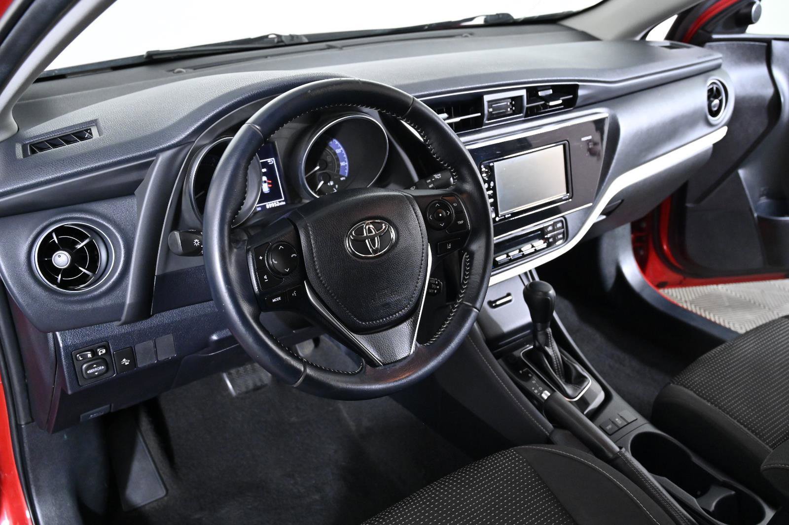Used 2018 Toyota Corolla iM w/ All-Weather Mat Package image 9