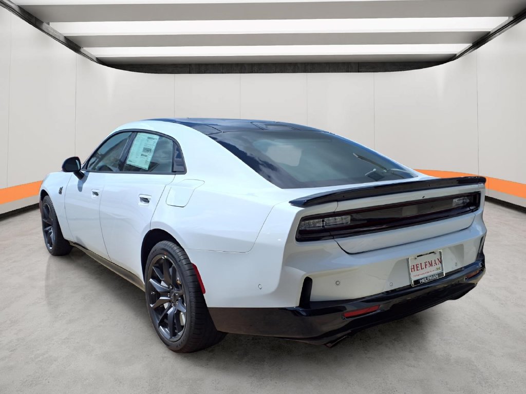 New 2026 Dodge Charger Scat Pack w/ Blacktop Package AWD/4WD image 4