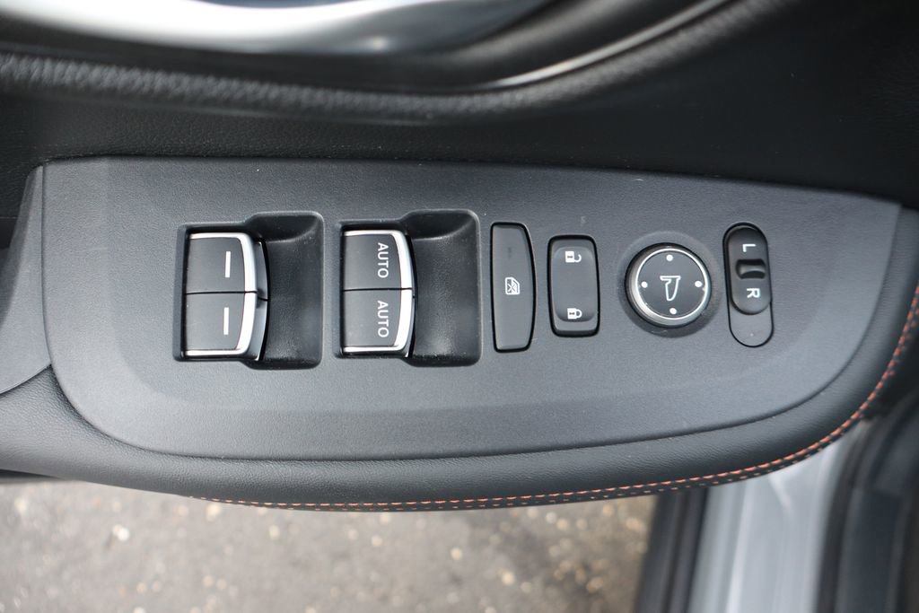 Used 2025 Honda HR-V Sport image 26
