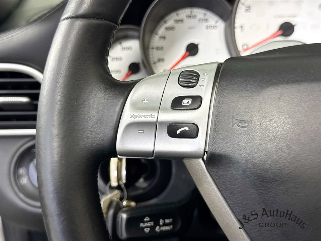 Used 2005 Porsche 911 Carrera S RWD image 13