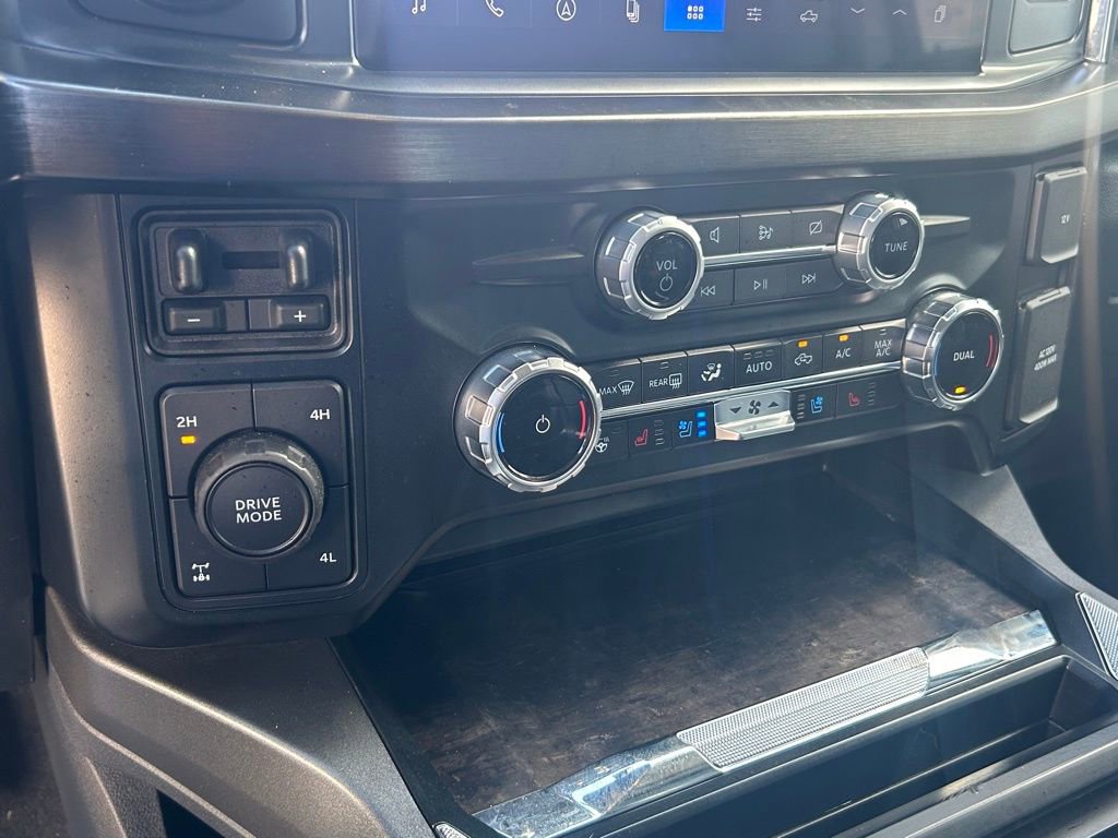 Used 2023 Ford F250 Lariat w/ Lariat Ultimate Package image 44
