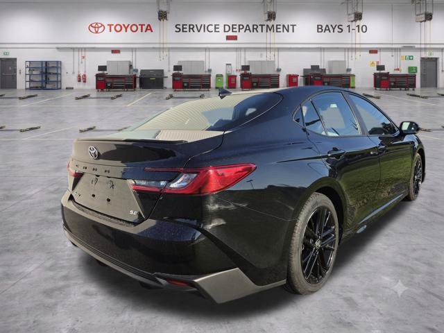 Used 2025 Toyota Camry SE FWD image 4