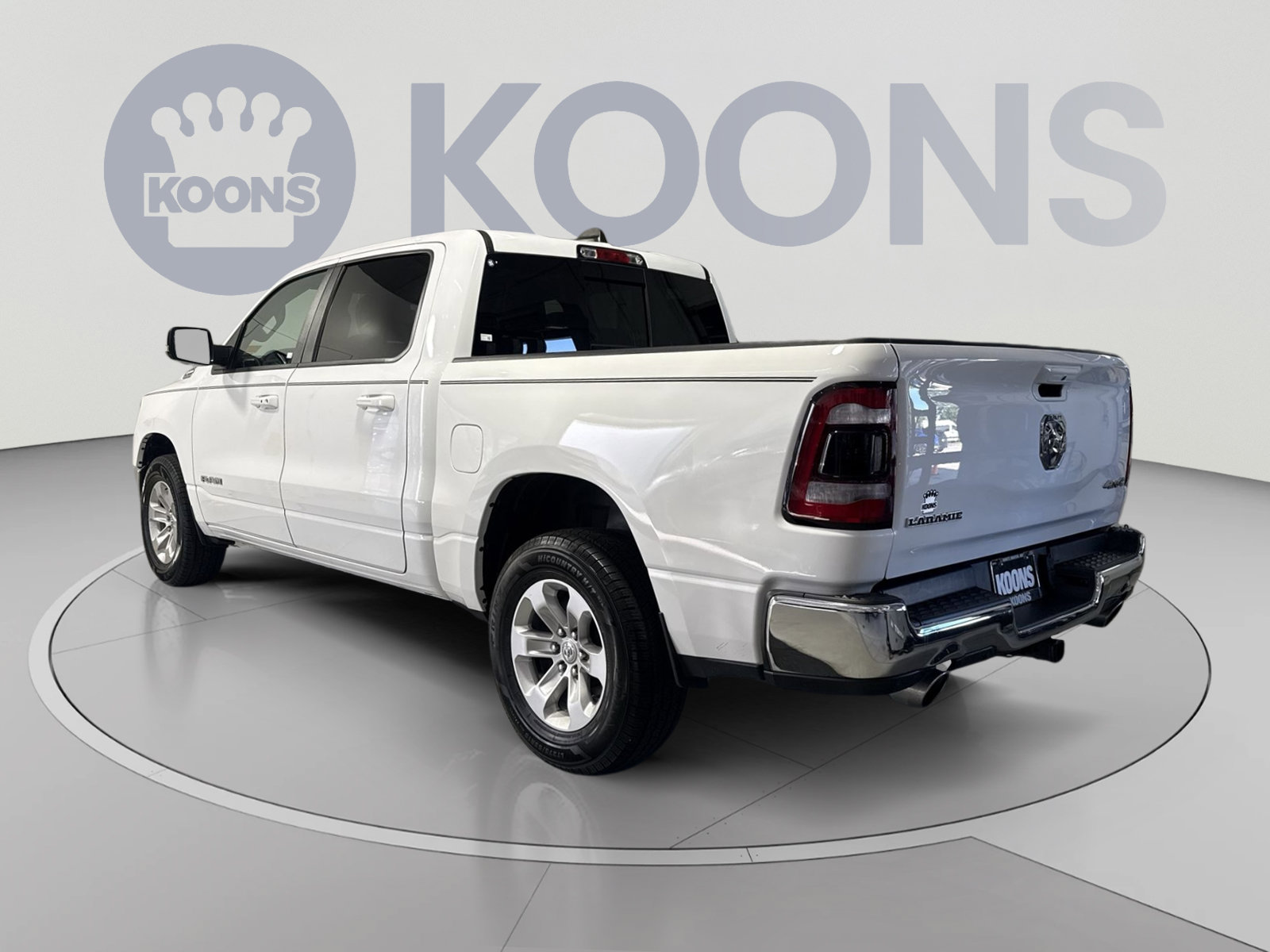 Used 2023 RAM 1500 Laramie AWD/4WD image 8