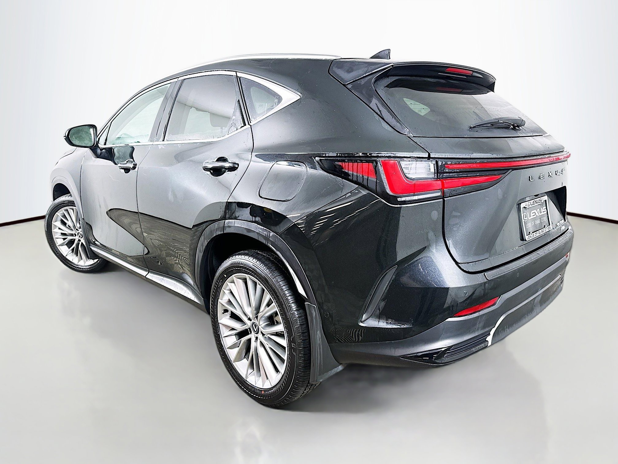 Used 2025 Lexus NX 350 AWD w/ Cold Area Package image 5