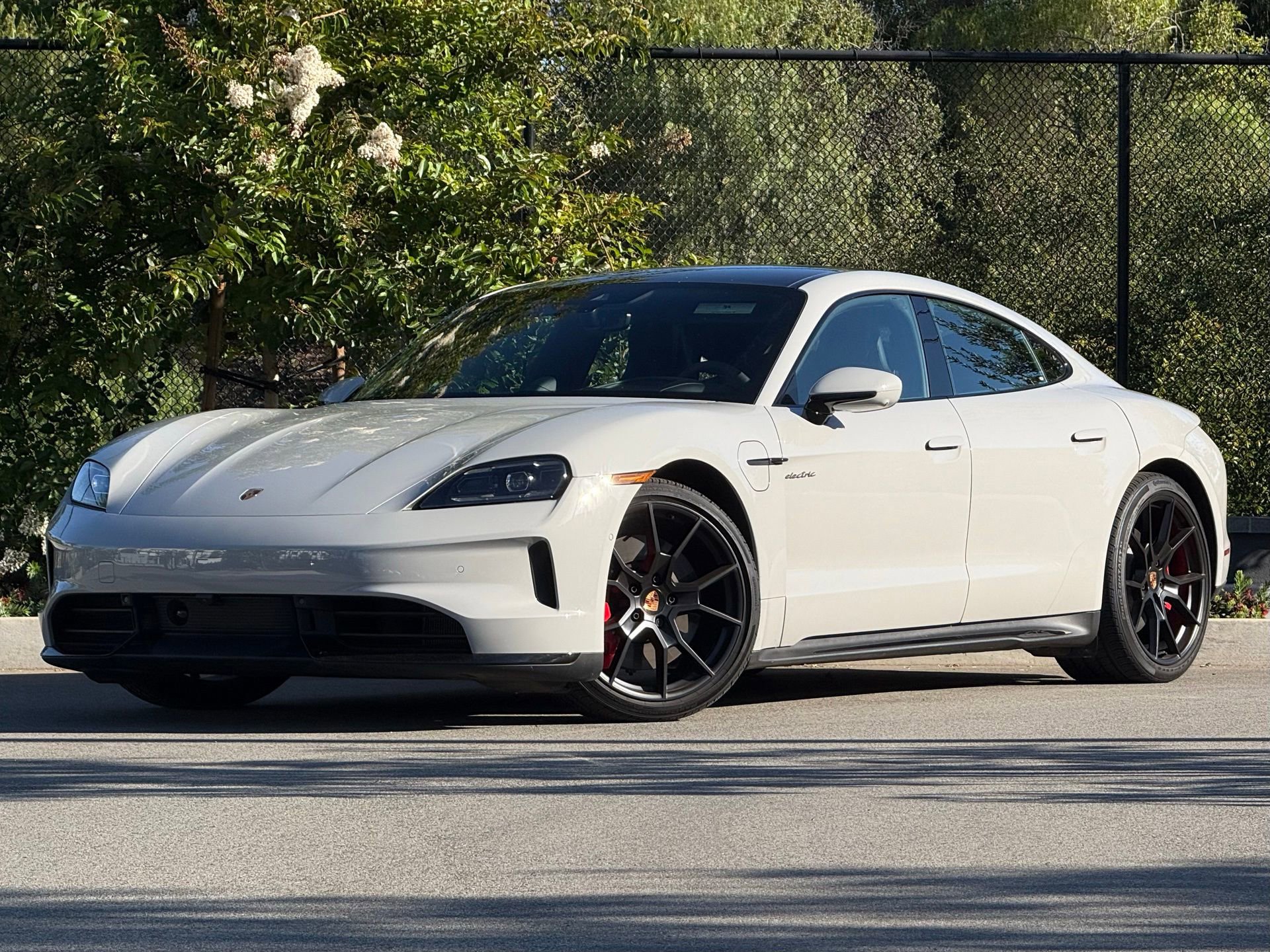 Certified 2025 Porsche Taycan GTS AWD/4WD image 1