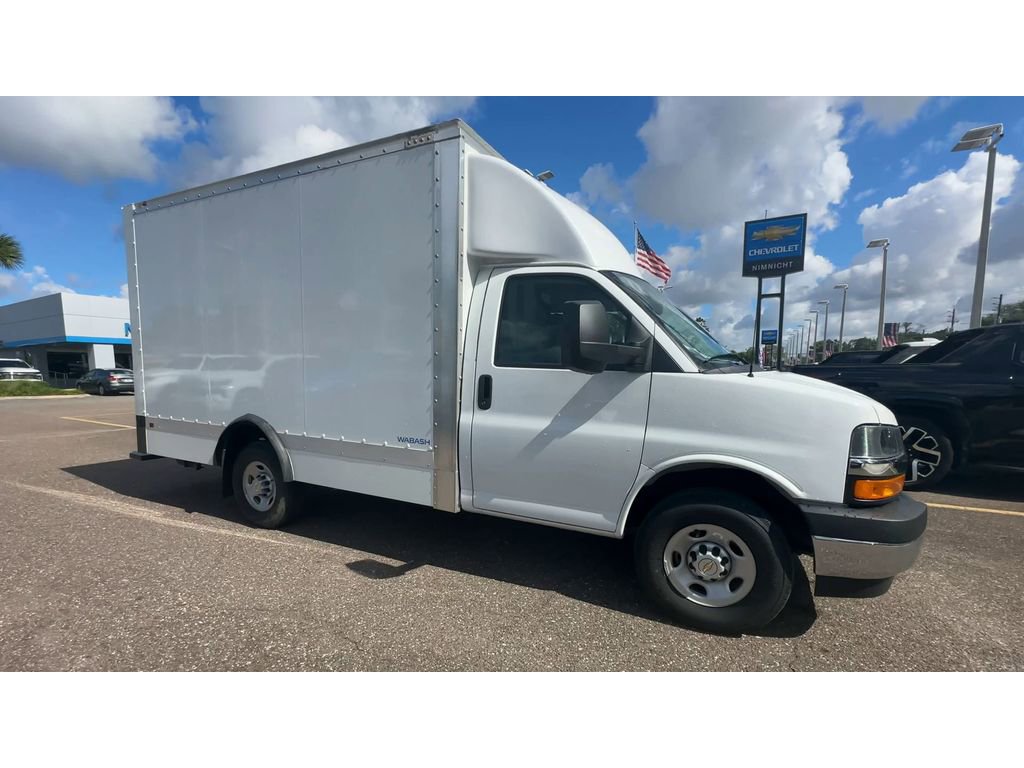 New 2025 Chevrolet Express 3500 w/ Power Convenience Package image 9