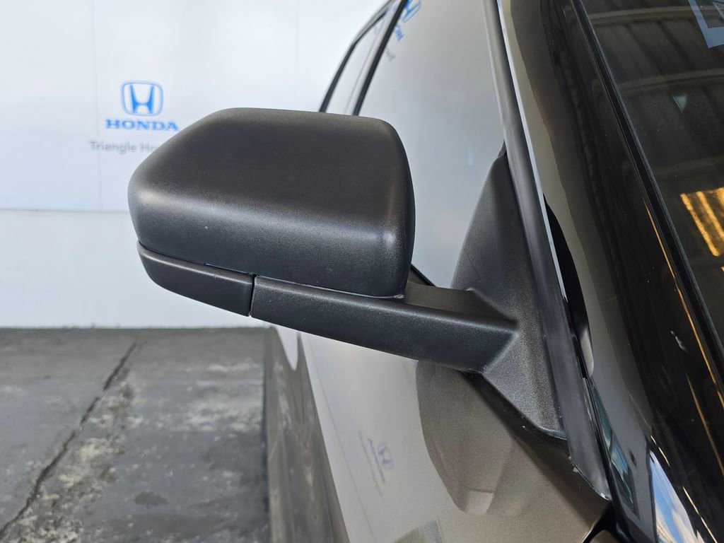 Used 2021 Ford Explorer XLT image 45