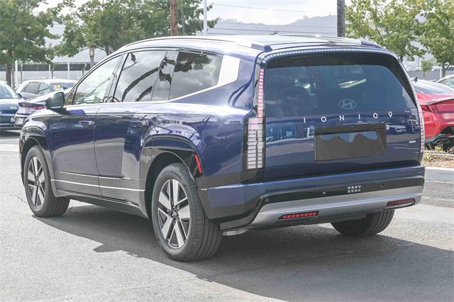 New 2026 Hyundai Ioniq 9 SEL image 8