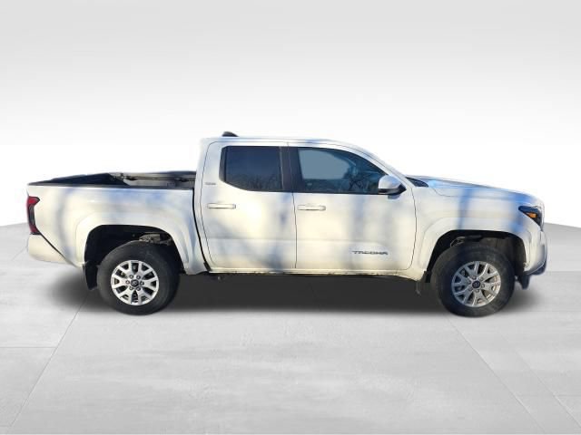 Used 2024 Toyota Tacoma SR5 image 6