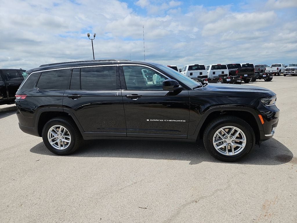 New 2026 Jeep Grand Cherokee L 2WD image 9
