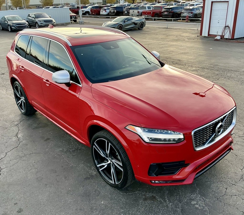 Used 2019 Volvo XC90 T5 R-Design w/ Advanced Package image 4