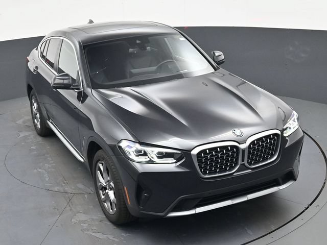 Used 2025 BMW X4 xDrive30i AWD/4WD image 34