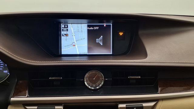 Used 2018 Lexus ES 350 image 24