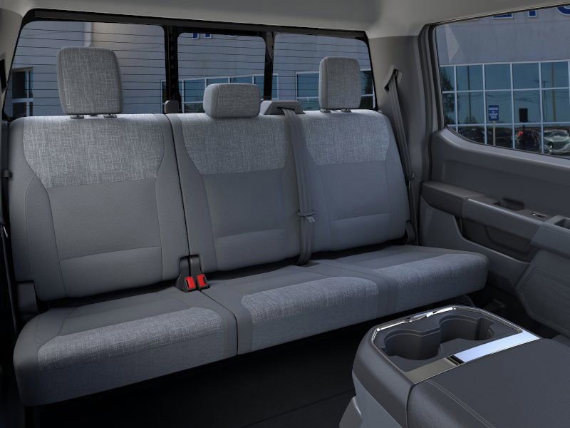 New 2025 Ford F250 XLT w/ FX4 Off-Road Package image 11