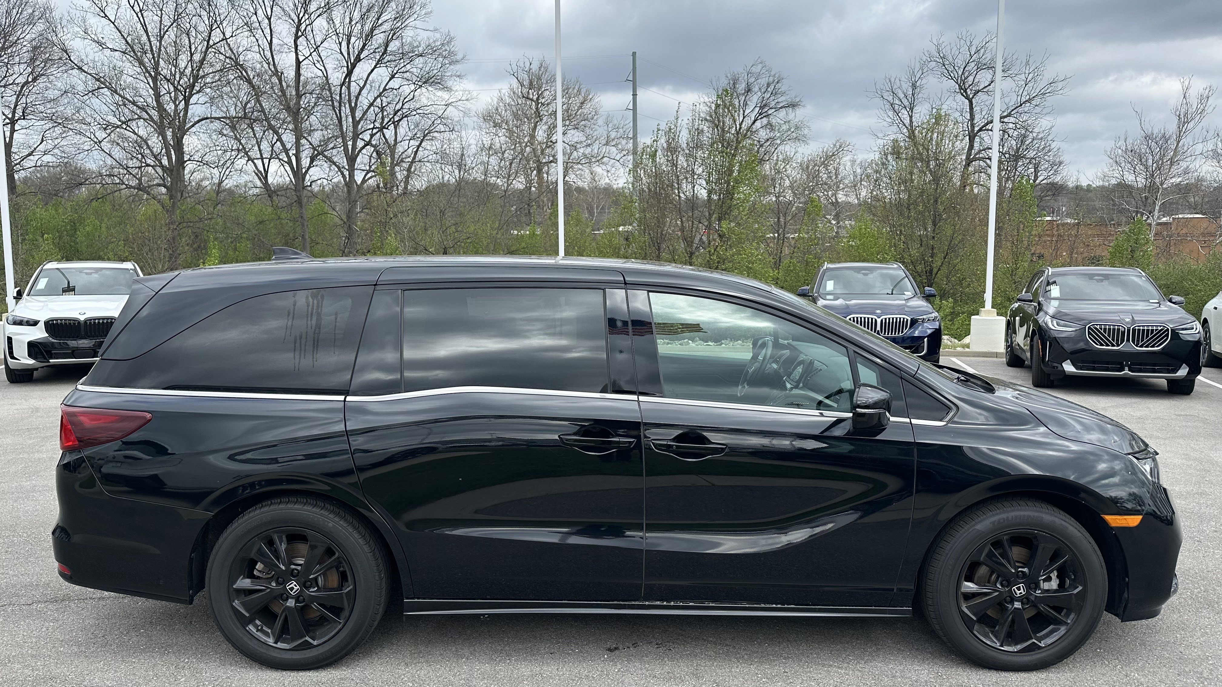 Used 2024 Honda Odyssey Sport image 11