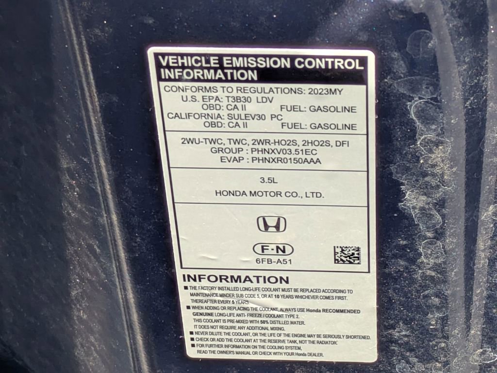 Certified 2023 Honda Pilot Touring image 24